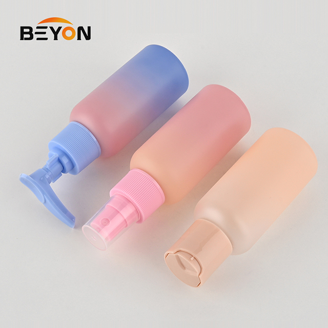 travel set travelling bottle sets facoroty price Mini travel bottle set for cosmetic packaging 